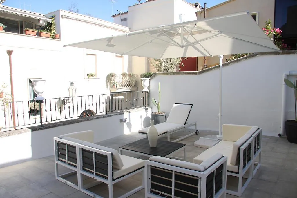 Negramaro Suite B&B Lecce 3*,  Italien